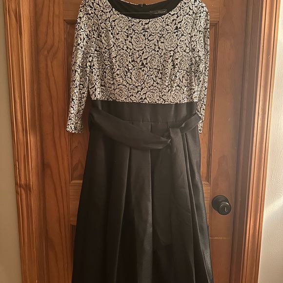 Jessica Howard Black and Silver Sequin Dress - Picture 3 of 5